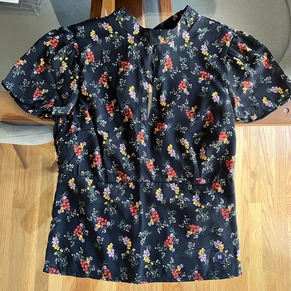 Brand new A&F peplum shirt